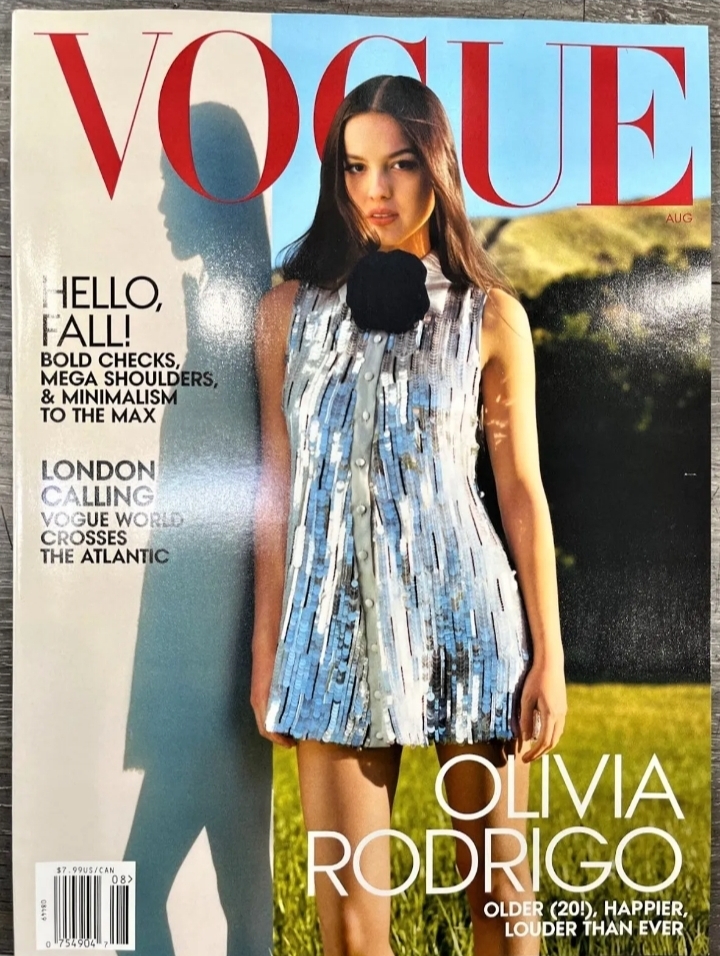 Us Vogue August Olivia Rodrigo By Th O De Gueltzl Page The