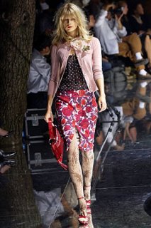 Dolce___Gabbana_SS_2004_look_39.jpg