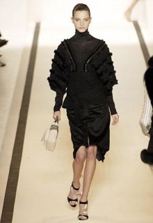 loewe05061.JPG