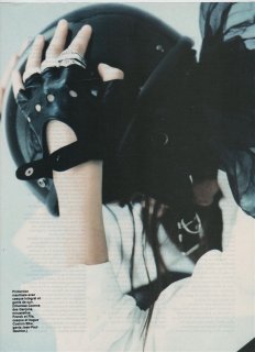 1990_05_28_FRENCH_ELLE_2.jpg