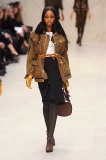 Burberry+Prorsum+Fall+2012+_Je7nv6JGXvl.jpg