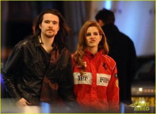 lana-del-rey-london-with-barrie-james-oneill-06.jpg