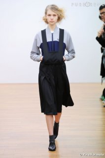 686469-defile-comme-des-garcons-comme-des-637x0-1.jpg