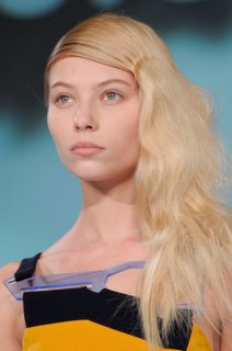 Hussein+Chalayan+Fall+2012+Details+9PspUhX5n8rl.jpg