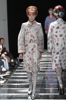 anrealage-2012aw_20120321_001-thumb-500xauto-93116.jpg