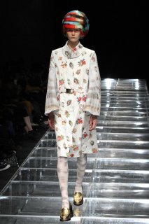 anrealage-2012aw_20120321_002-thumb-500xauto-93117.jpg