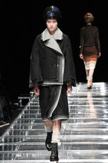 anrealage-2012aw_20120321_107-thumb-500xauto-93223.jpg