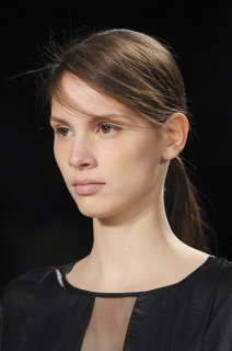 BCBG+Max+Azria+Fall+2012+Details+TUxOytTMFTul.jpg