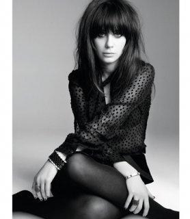 0512-cover-zooey-deschanel-(1)-xln.jpg