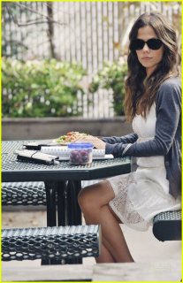 pretty-little-liars-must-confess-13.jpg