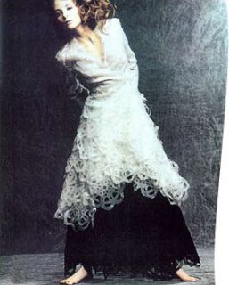 yumi2002.jpg
