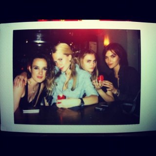 twitter levi's opening d5a3b52c9dc411e180c9123138016265_7.jpg