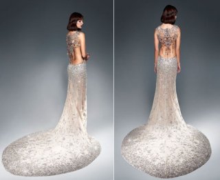 ralph_russo_swarovski_christmas_gown_costs_368678_faaby.jpg