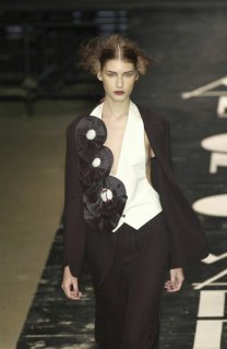 Antonio+Marras+Spring+2002+nRfYaY11vIBl.jpg