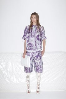 acne-resort2013-runway-07_1002326831.jpg