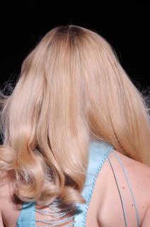 versace-atelier-beauty-haute-couture-autumn-2012-pfw12.jpeg
