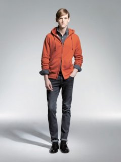 Uniqlo-Look-Book-Fall-Winter-2012-29-350x467.jpg