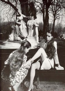 vogue_paris_april_1980_newtonsm.jpg