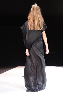 yohjiyamamoto_2013ss_103.jpg