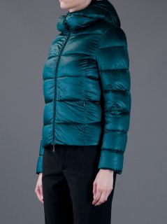 moncler1.jpg