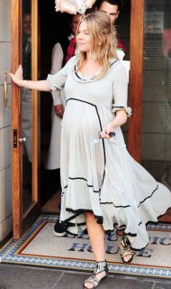 Sienna Miller London Baby Shower Pictures Photo 2 2012-05-30 08-32-58.jpg