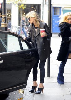 Kate+Moss+Kate+Moss+Out+London+Qf_TlbjPM60x.jpg