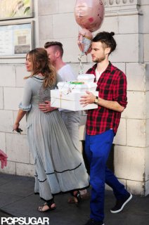 Sienna-Miller-London-Baby-Shower-Pictures.jpeg