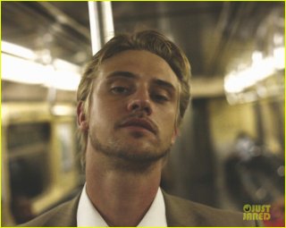 boyd-holbrook-suits-glow-magazine-02.jpg