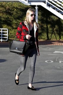 NickyHiltonNickyHiltonShopsFredSegalyVSD5zjLzuIl_zps9fd76df0.jpg