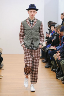 2013AW-COMME-des-GARCONS-SHIRT-1.png