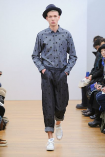 2013AW-COMME-des-GARCONS-SHIRT-9.png