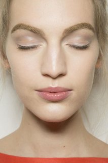 012313valentino-beauty-haute-couture-spring-2013-pfw20.jpg