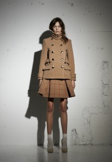 sacai_luck_13aw-20120719_009-thumb-500xauto-165793.jpg