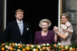 Inauguration+King+Willem+Alexander+Queen+Beatrix+YwNH782kLRcx.jpg