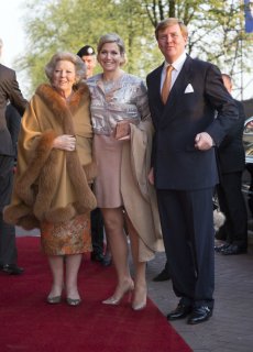 Queen+Maxima+King+Willem+Alexander+Queen+Maxima+9gq0Rz6q9rox.jpg