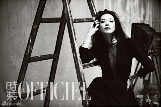 L'Officiel October 2012 (4).jpg