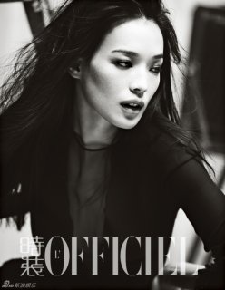 L'Officiel October 2012 (8).jpg