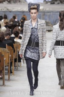 2013-07-02-10-34-21-chanel-couture-fw2013-7405.jpg