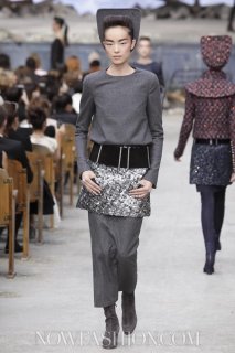 2013-07-02-10-37-10-chanel-couture-fw2013-7464.jpg