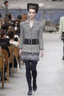 2013-07-02-10-37-45-chanel-couture-fw2013-7482.jpg