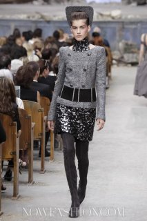 2013-07-02-10-37-59-chanel-couture-fw2013-7488.jpg