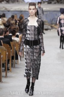 2013-07-02-10-39-31-chanel-couture-fw2013-7518.jpg