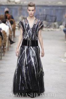 2013-07-02-10-41-34-chanel-couture-fw2013-7549.jpg