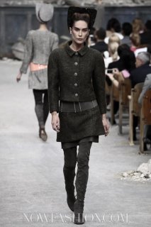2013-07-02-10-34-56-chanel-couture-fw2013-2698.jpg