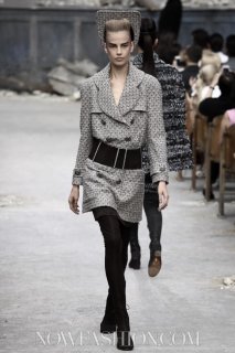 2013-07-02-10-35-24-chanel-couture-fw2013-2706.jpg