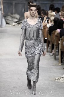 2013-07-02-10-41-08-chanel-couture-fw2013-2868.jpg