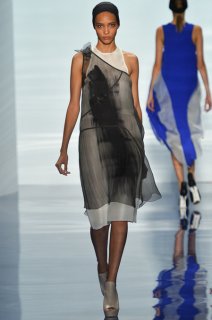 LUX_4652.450x675.jpg