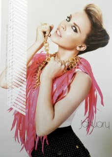 Kylie_Minogue_Official_Calendar_2014_02-10182013145437000000.jpg