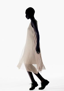 pleats_please_14ss_22.jpg