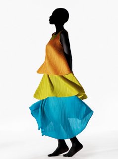 pleats_please_14ss_29.jpg